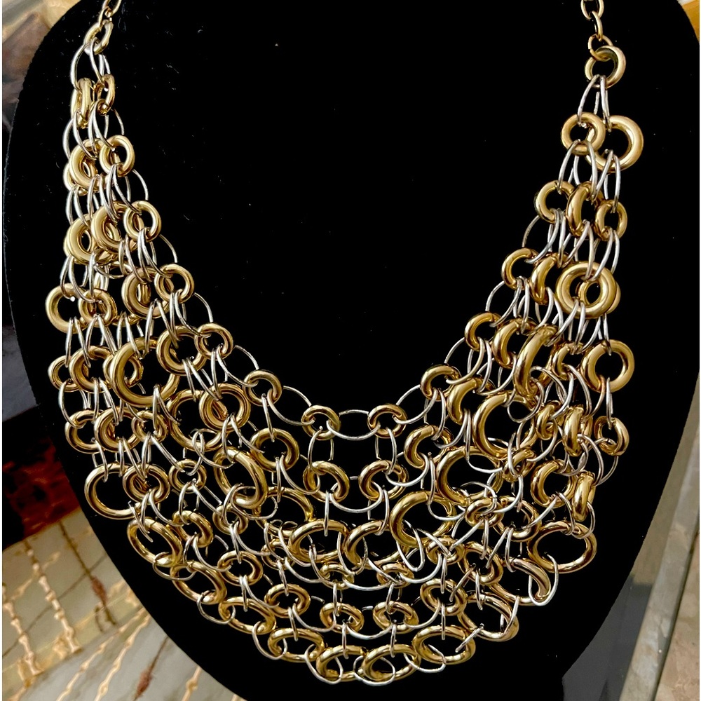 Gold and silver circle linked bracelet